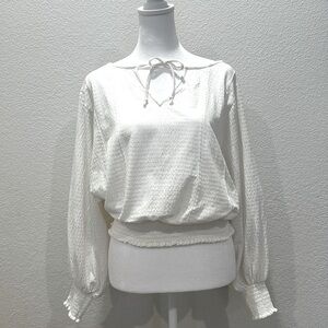 Anthropologie women’s white long sleeve v neck top with tie & elastic waist band